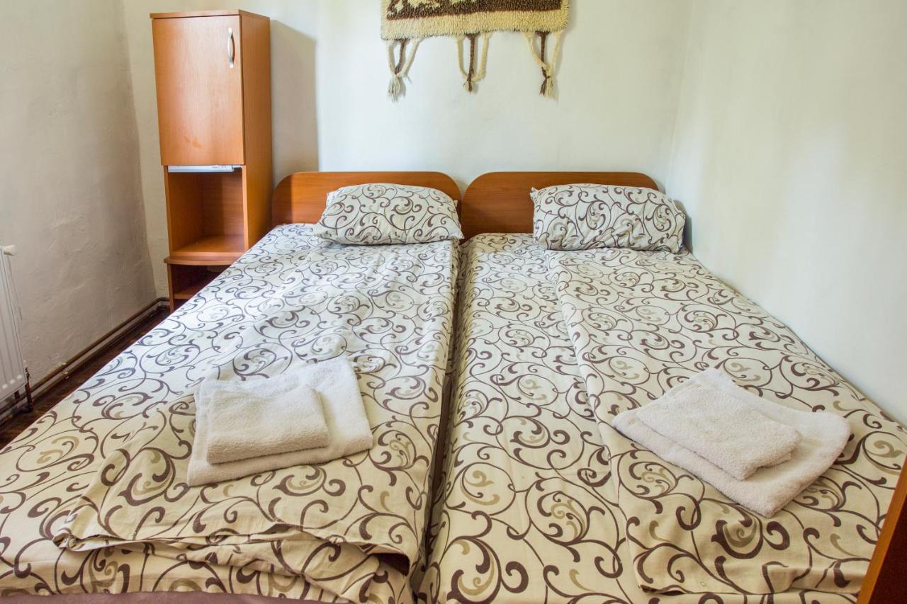 Villa Seosko Domacinstvo „Gabar” Custica Esterno foto