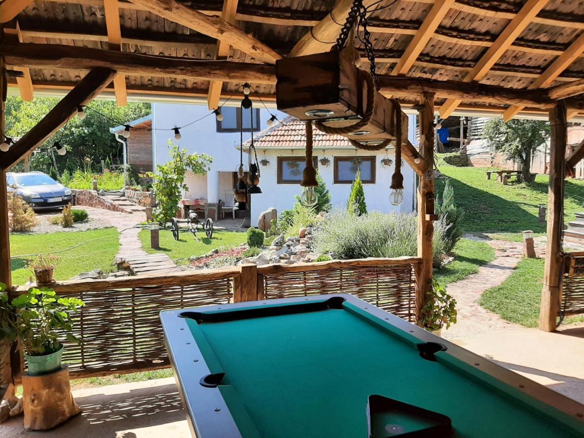Villa Seosko Domacinstvo „Gabar” Custica Esterno foto