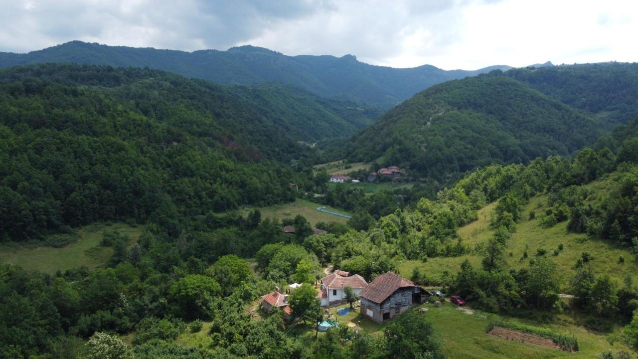 Villa Seosko Domacinstvo „Gabar” Custica Esterno foto