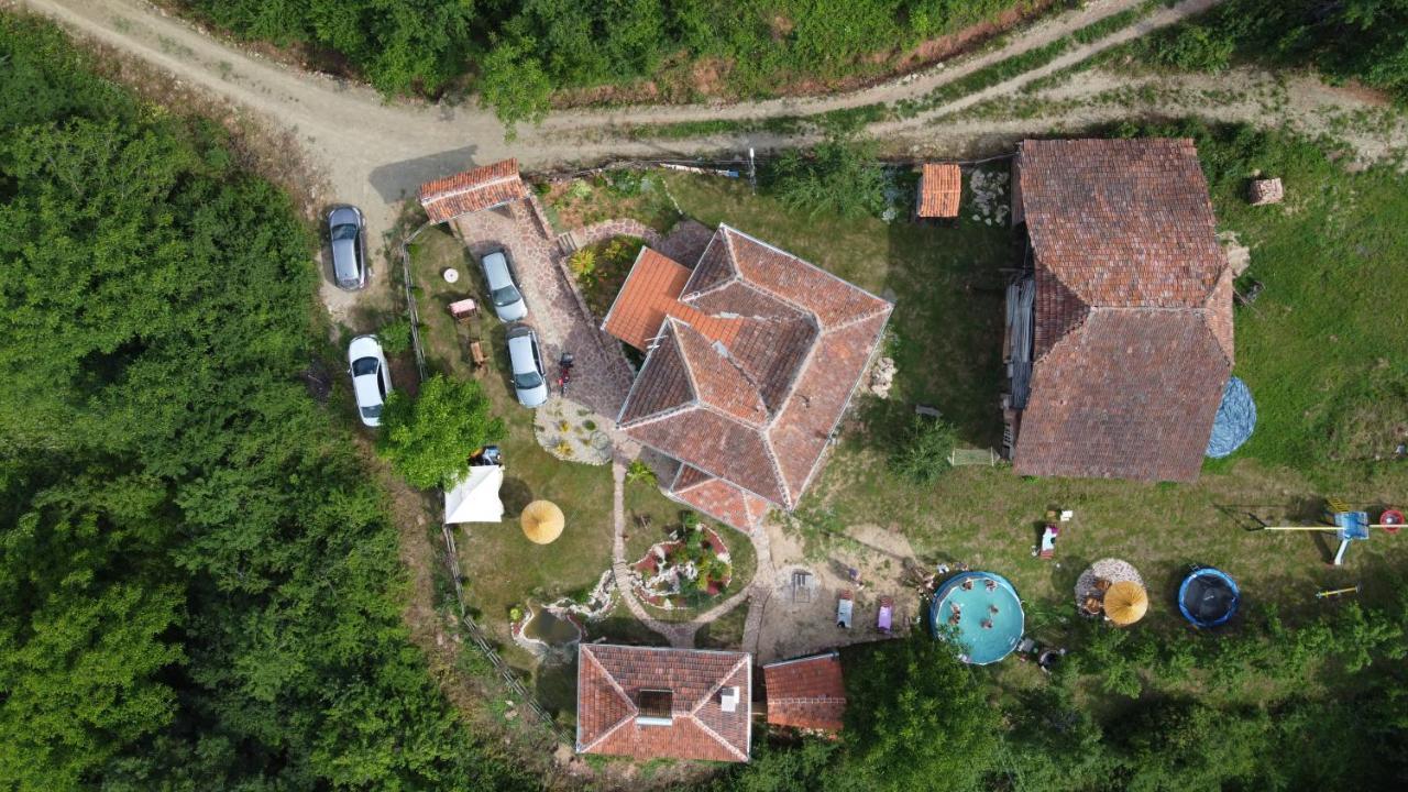 Villa Seosko Domacinstvo „Gabar” Custica Esterno foto